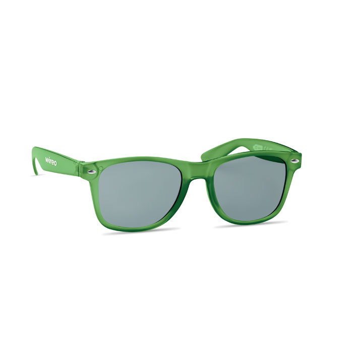 Gafas de sol de RPET Macusa. Gafas de sol modernas promocionales personalizadas. Regalos de empresa y corporativos personalizados.