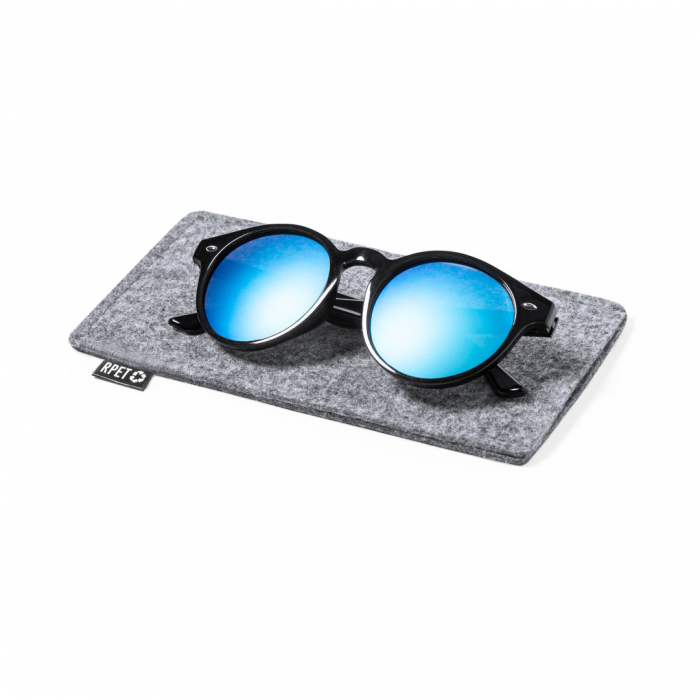 Funda Kalermix para gafas de sol fabricada en resistente y suave fieltro RPET. Fundas gafas de sol promocionales personalizadas. Regalos de empresa y corporativos personalizados