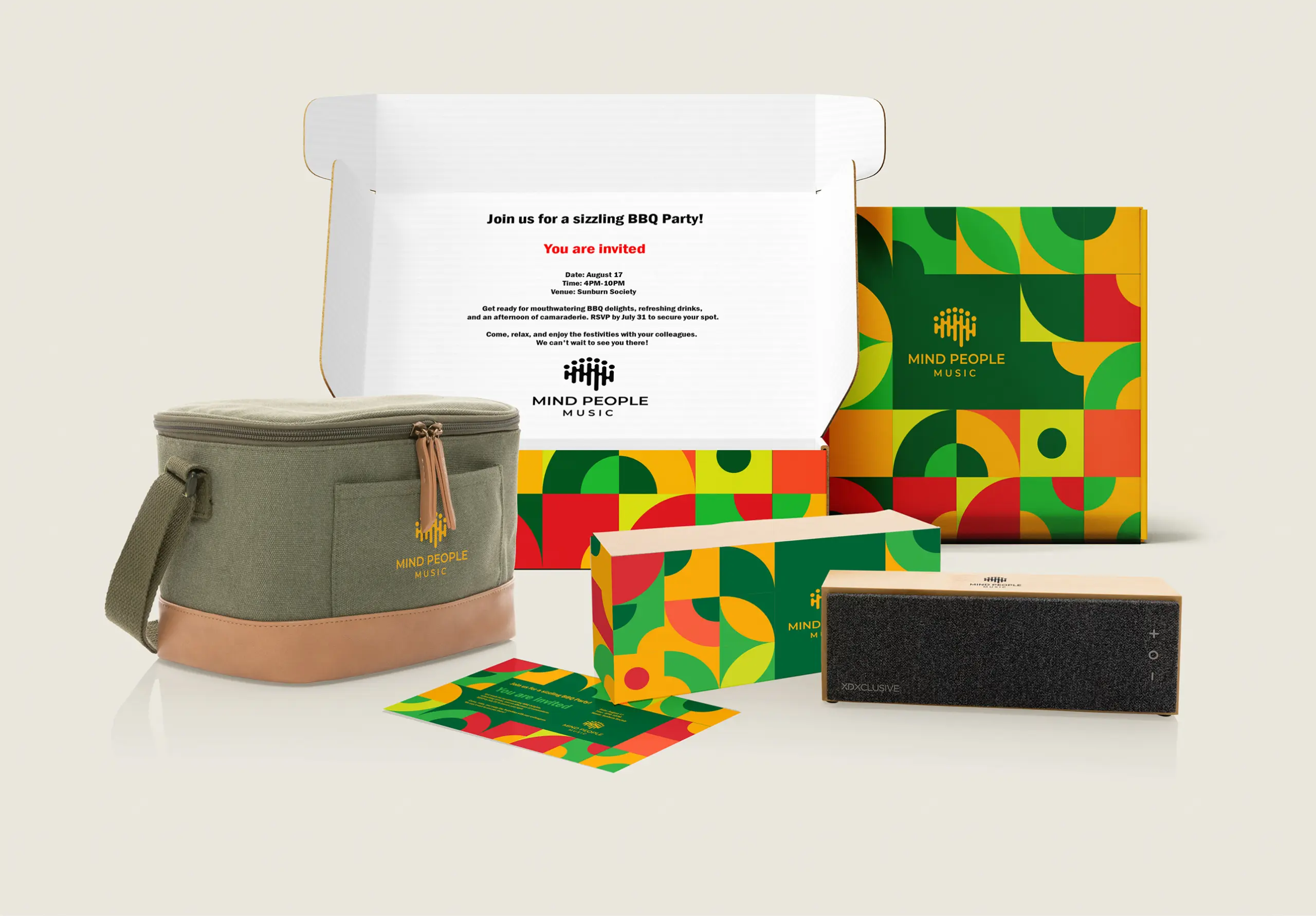 ideas-de-regalos-de-verano_10-scaled Sets premium personalizados. Welcome pack para empleados - regalos para empleados. Regalos de empresa Navidad