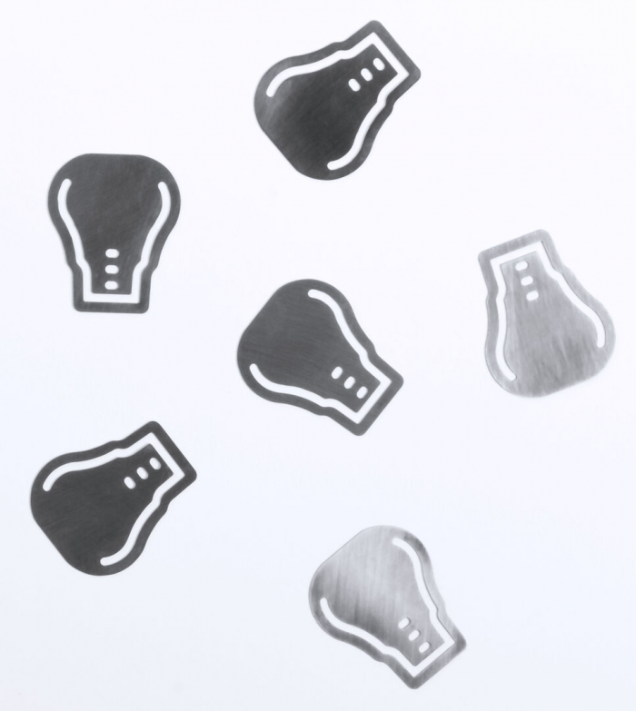 Portaclips Bomtel Set de 20 clips en diseño de bombilla. Clips bombillas promocionales personalizados. Regalos de empresa y corporativos personalizados