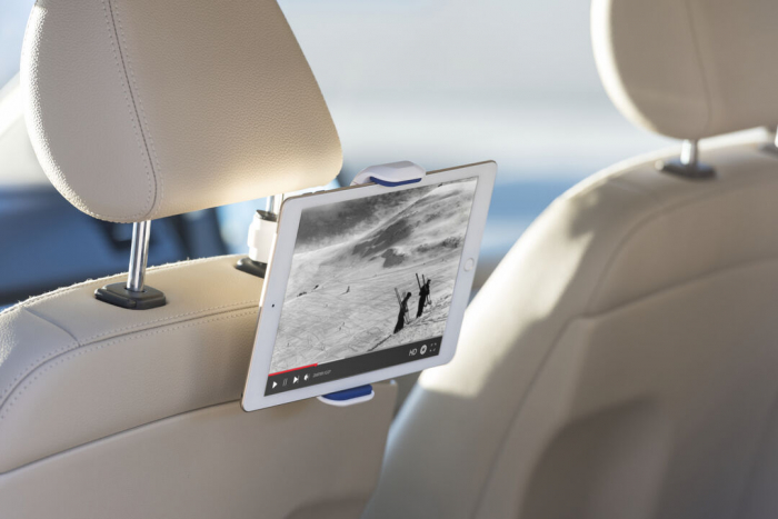 Soporte Osorix para dispositivos móviles de hasta 10 pulgadas para acople a la barra del cabecero del coche. Soportes móviles promocionales personalizados. Regalos de empresa y corporativos personalizados