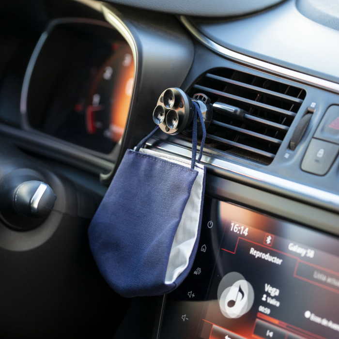 Soporte Glatix de rejilla de coche para smartphone con fijación al dispositivo mediante ventosas. Soportes móviles promocionales personalizados. Regalos de empresa y corporativos personalizados