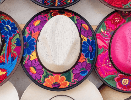 Por qué los sombreros personalizados son el complemento promocional perfecto para el verano