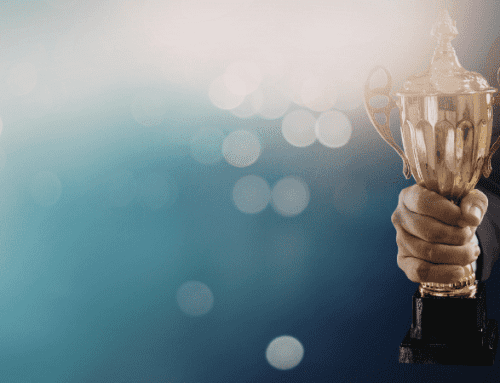 Trofeos personalizados: El regalo corporativo que premia y motiva